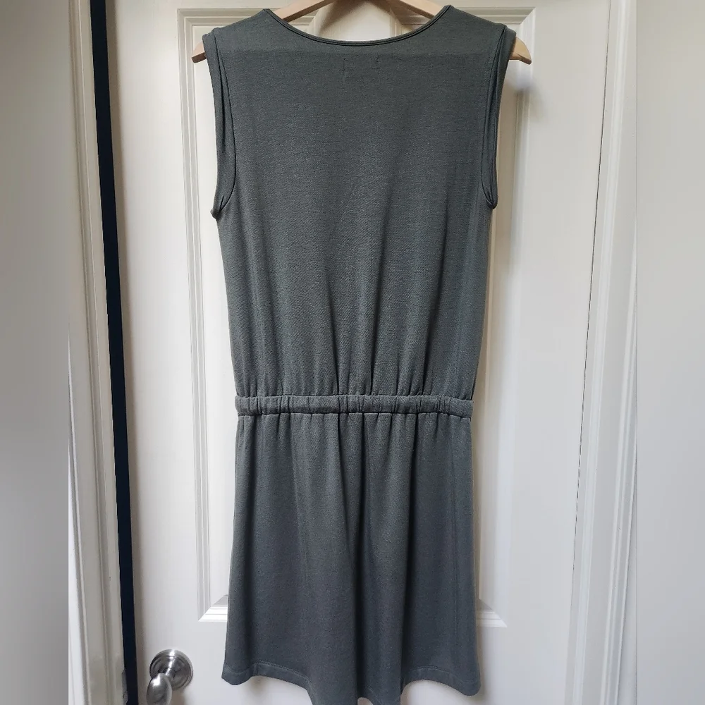 LOFT Lou & Grey Sleeveless Dress, Sage Green, Size Small - Picture 3 of 7